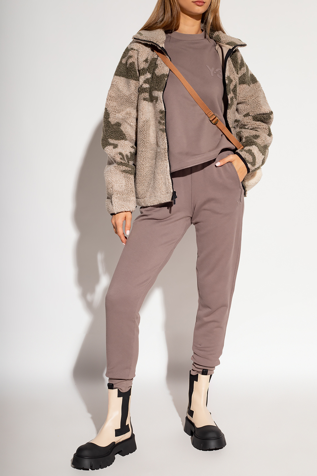 A.P.C.] SWEAT ROMAN with pocket emb A.P.C. / アーペーセー